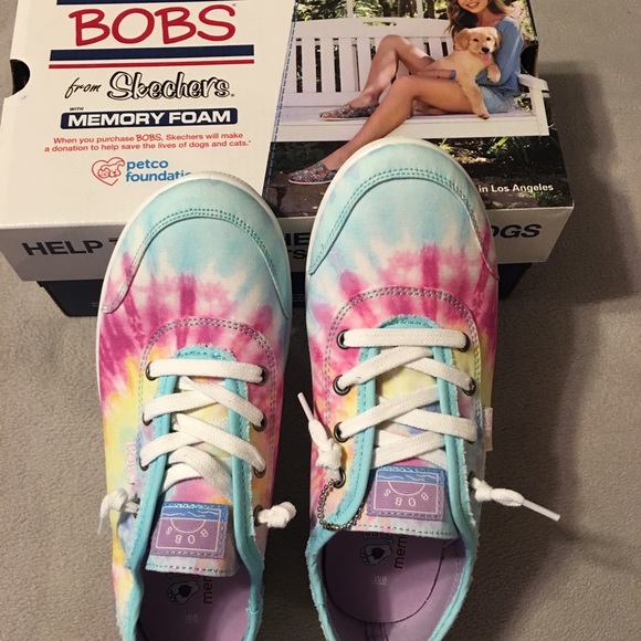 skechers dog tennis shoes